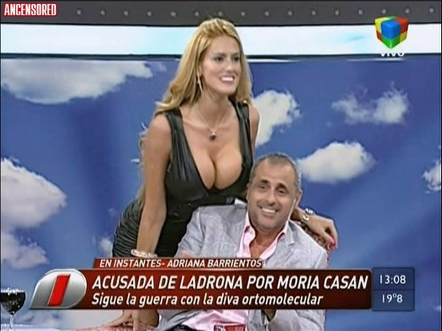 Adriana Barrientos photos between the legs