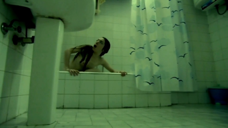 Akasya AsiltRkmen in a skirt Akasya AsiltRkmen in a skirt