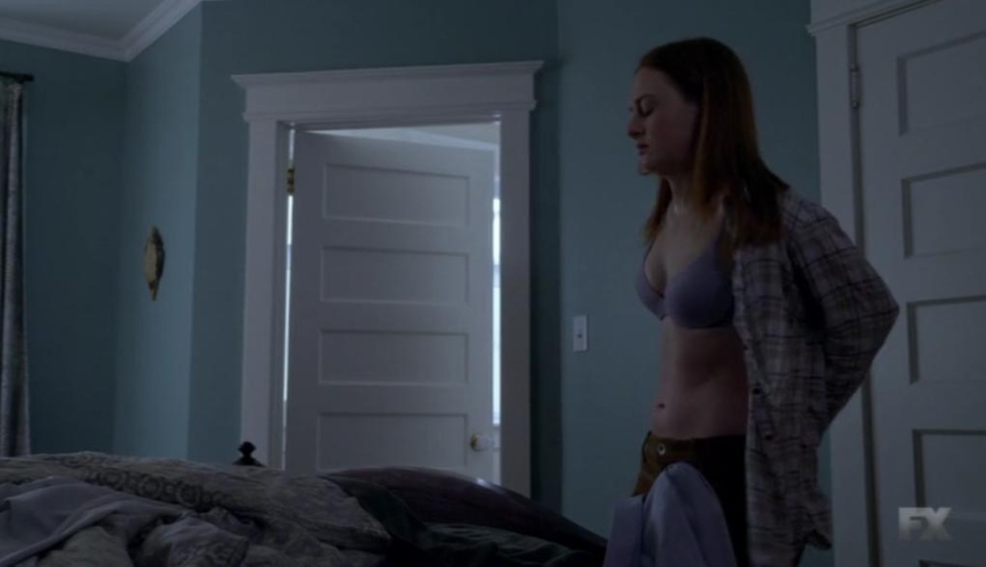 Alex PaxtonBeesley naked