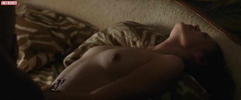 Ana Luiza Rios boobs are visible 39