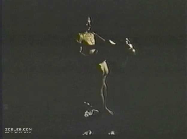 Andrea Thompson boobs are visible 39 Andrea Thompson boobs are visible 39