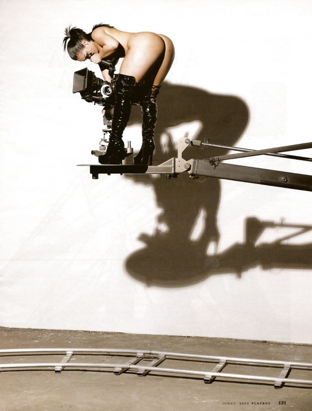 Andressa Soares buttocks are visible 75