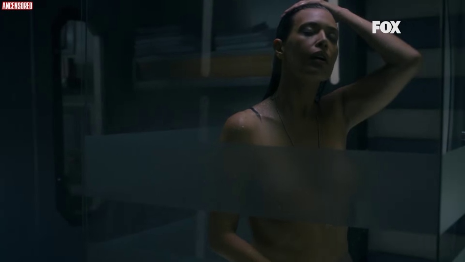 Angie Cepeda in lingerie Angie Cepeda in lingerie