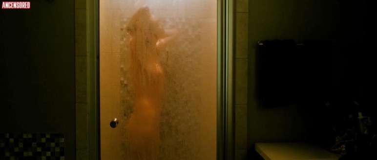 Anna Shields boobs 87