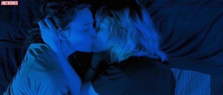 Anna Shields photos between the legs