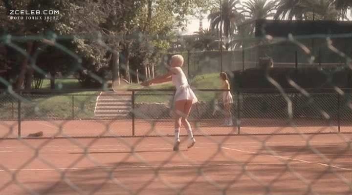 Annie Belle buttocks are visible 76