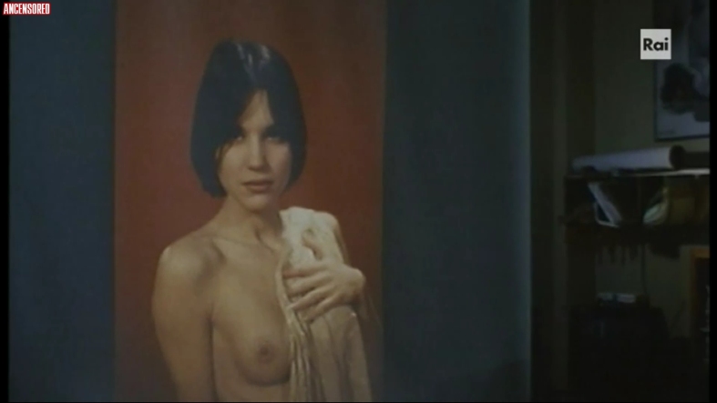 Antonella Mosetti exposed ass 88