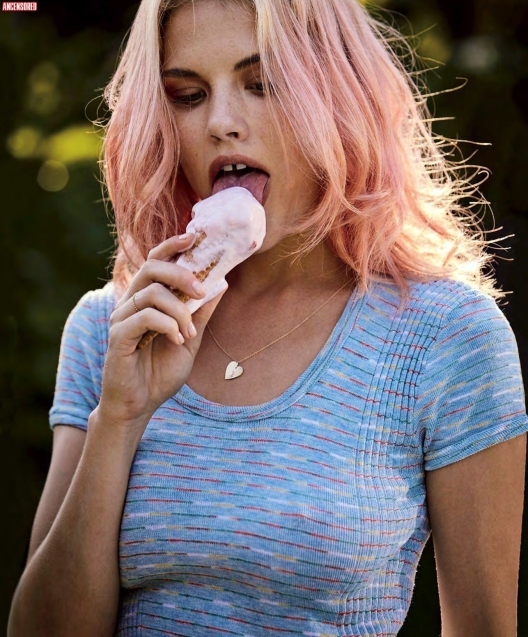 Ashley Scott in a skirt