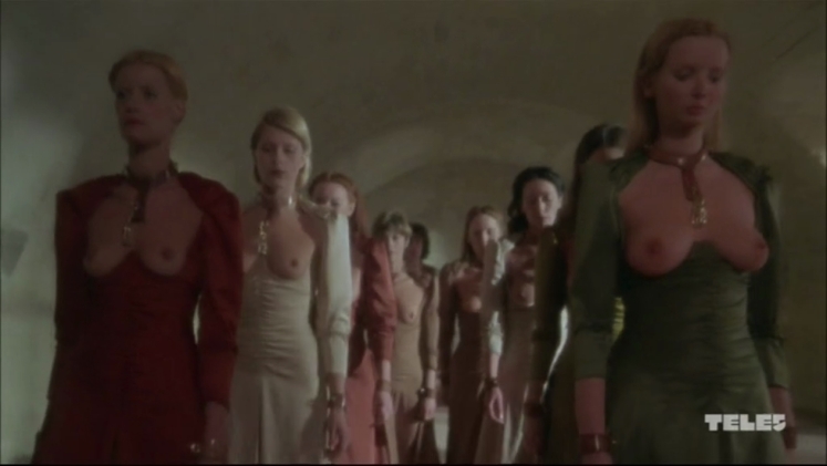 Caroline Baudry in a short skirt breasts 94 Caroline Baudry in a short skirt breasts 94