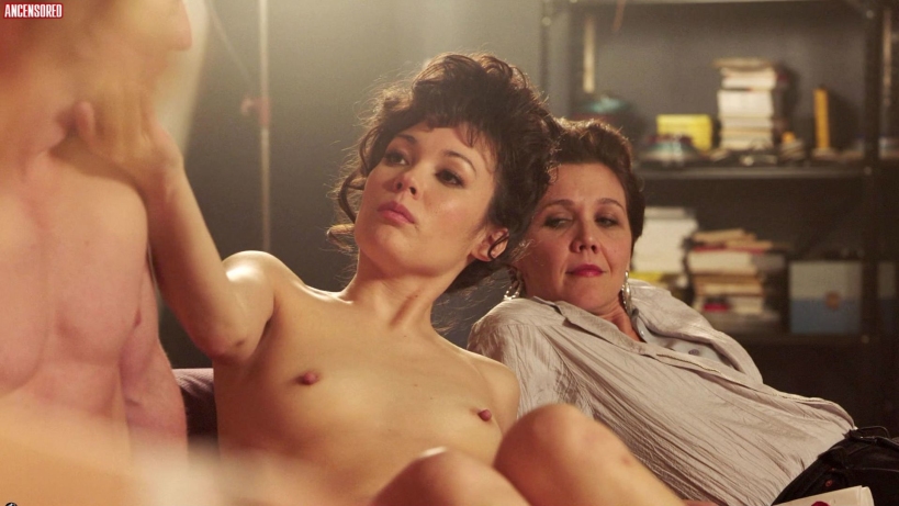 Carrie Kim intimate photos