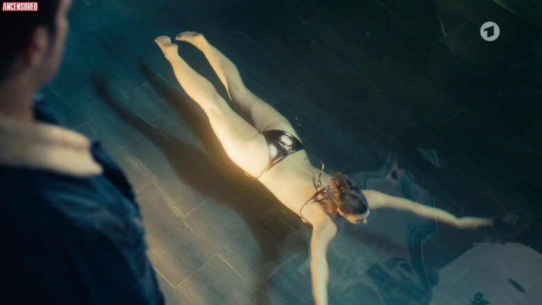 Cecilia Steiner naked breasts