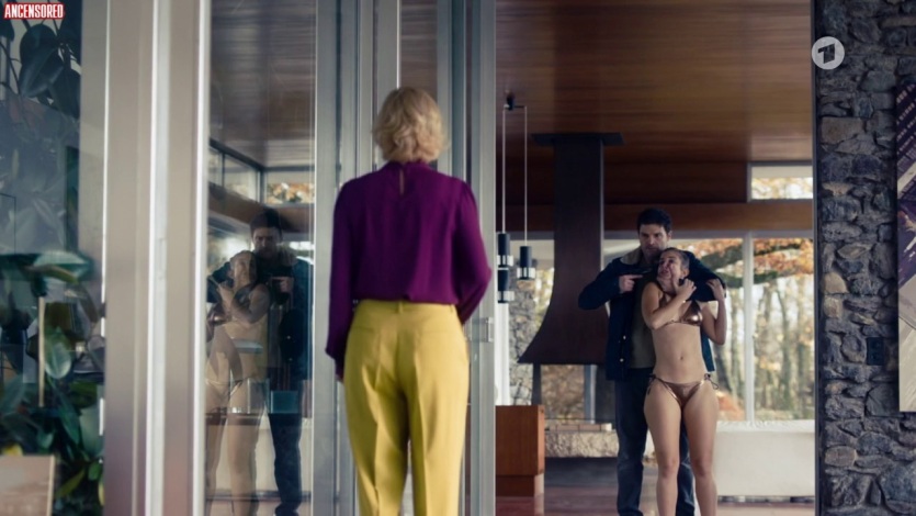 Cecilia Steiner pantyhose