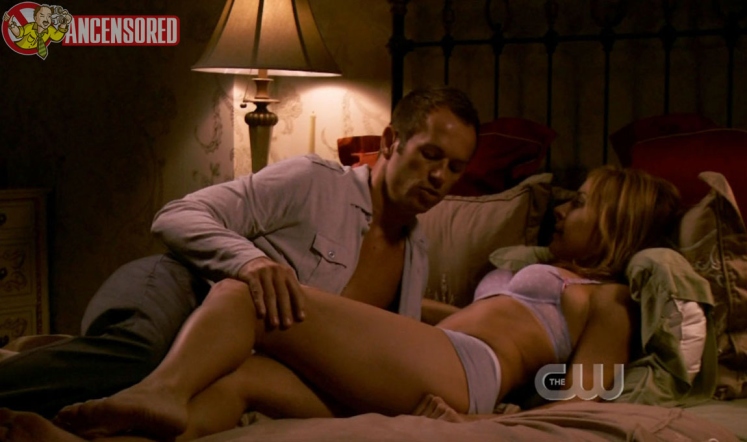 Christine Lakin exposed ass 69 Christine Lakin exposed ass 69