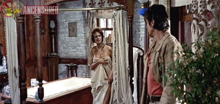 Claudia Cardinale pantyhose 42 Claudia Cardinale pantyhose 42