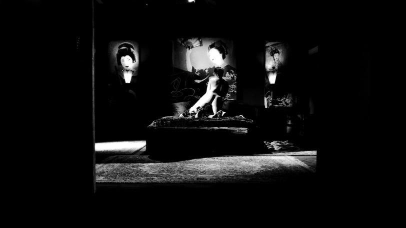 Daphne Duplaix photos between the legs Daphne Duplaix photos between the legs