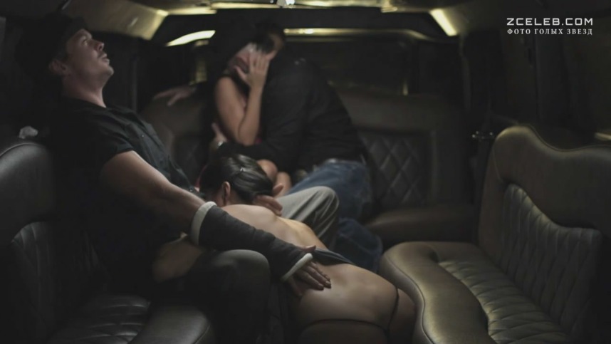 Darlen Escobar legs 96