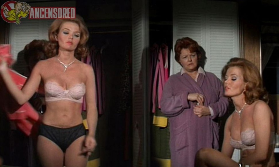 Deanna Lund no underwear 58 Deanna Lund no underwear 58