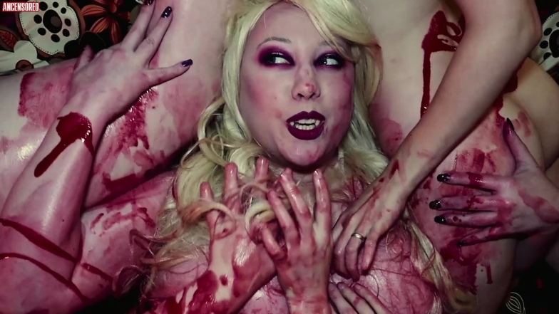 Dee Flowered intimate photos 58 Dee Flowered intimate photos 58