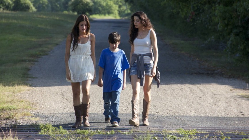 Electra Avellan in lingerie