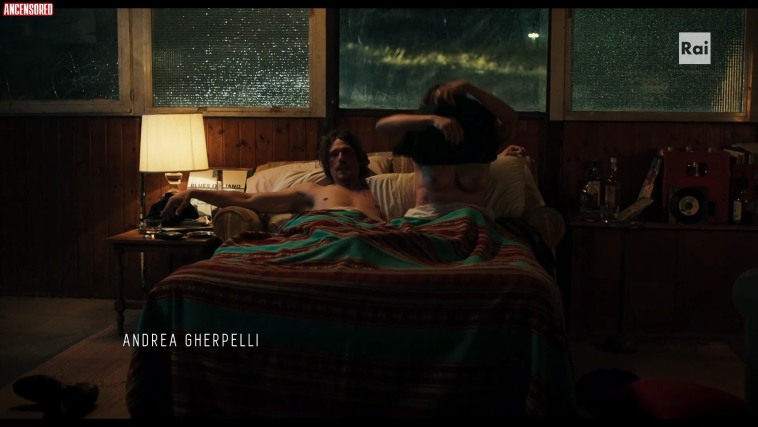 Eleonora Giovanardi stockings 81