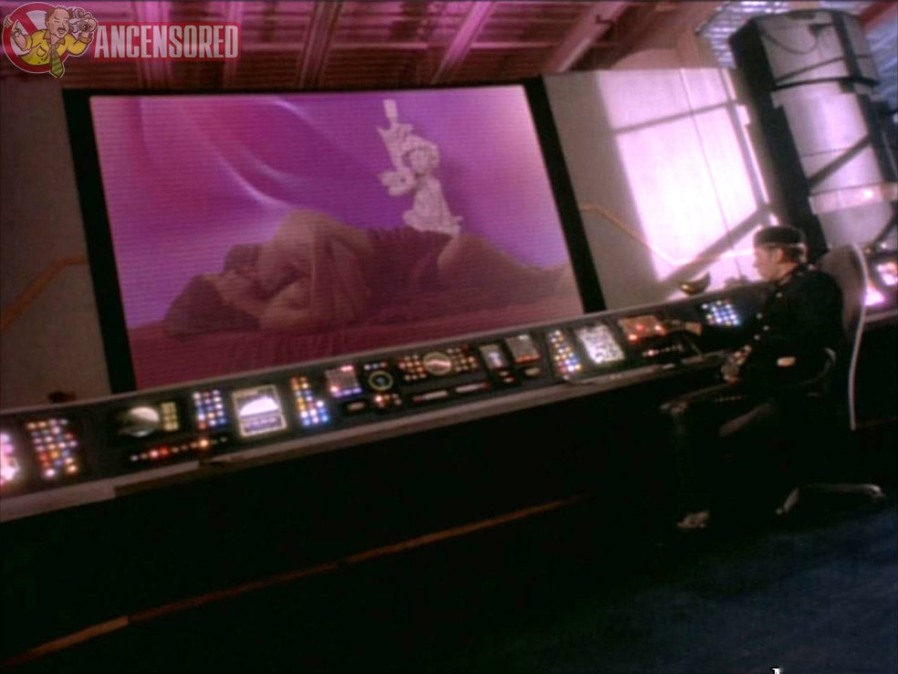 Elisa Schwarz breasts