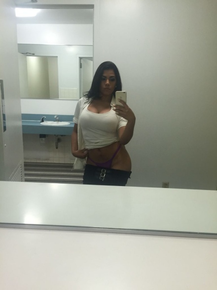 Elizabeth Ruiz exposed ass Elizabeth Ruiz exposed ass