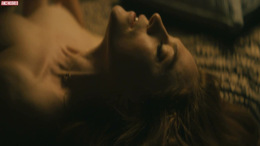 Ella Scott Lynch buttocks are visible 36