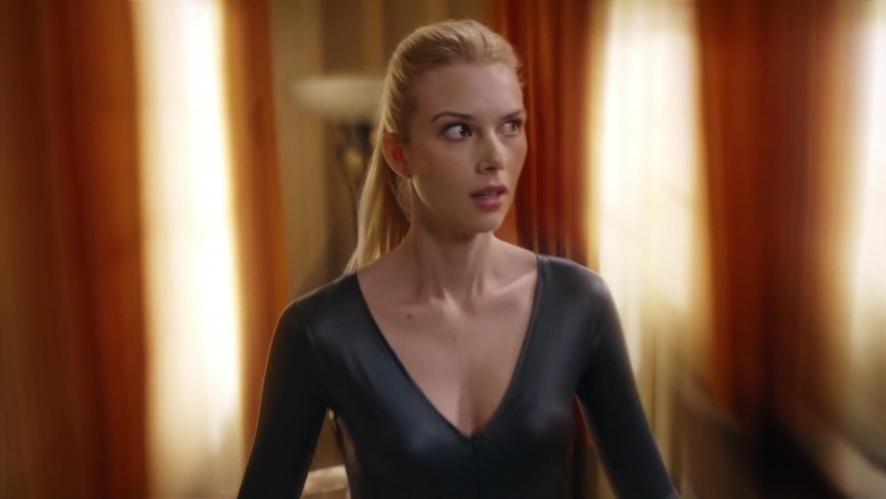 Emma Ishta exposed ass
