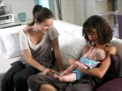 Emmanuelle Boidron buttocks are visible