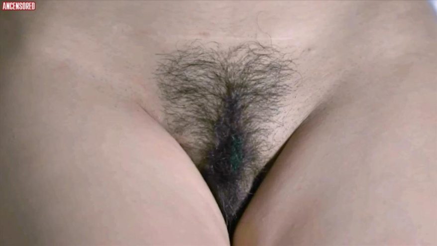 Esti Yerushalmi boobs 98