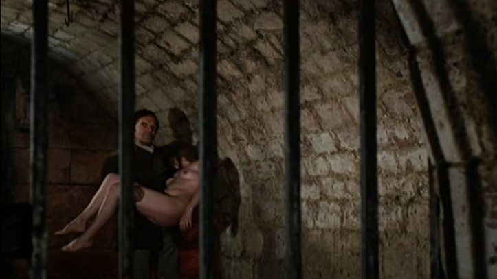 Evane Hanska ass 25 Evane Hanska ass 25