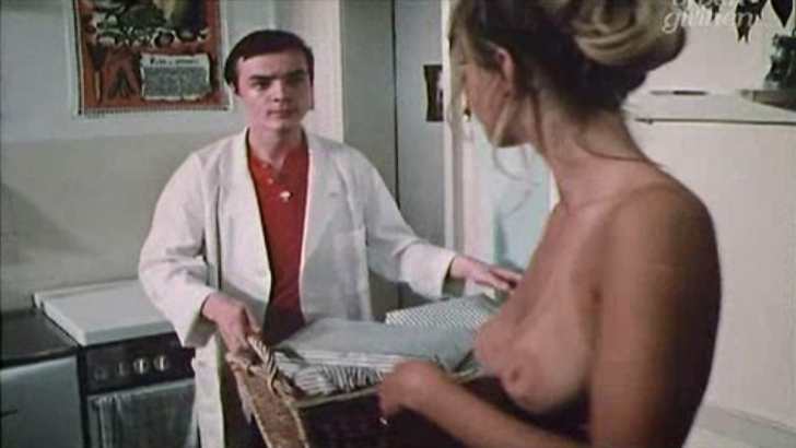 Evelyne Traeger intimate photos