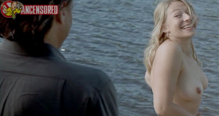 Frida Hallgren pantyhose 37