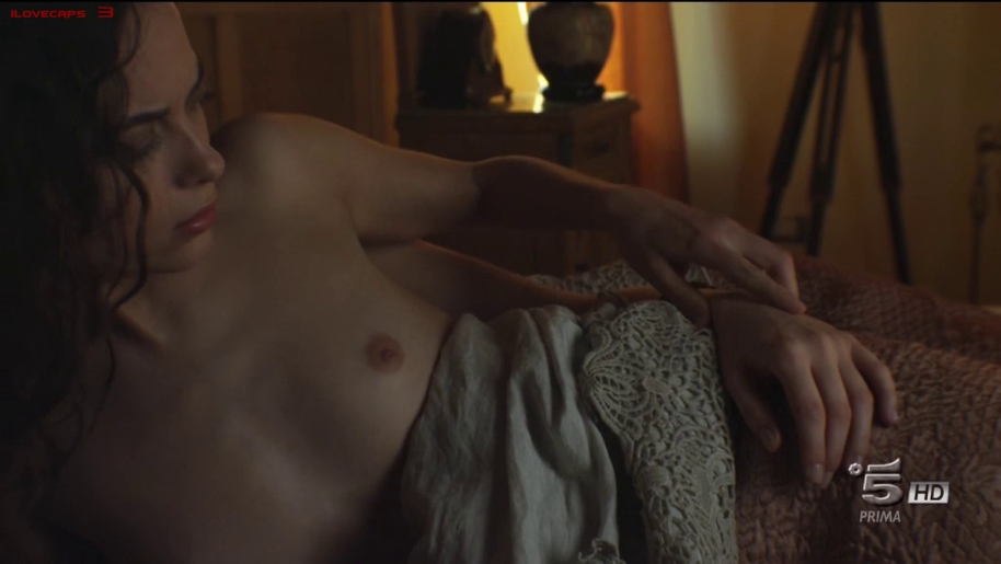 Gaia Messerklinger stockings 57 Gaia Messerklinger stockings 57