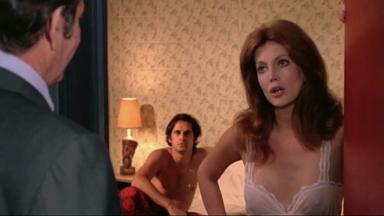 Gayle Hunnicutt no panties 45 Gayle Hunnicutt no panties 45