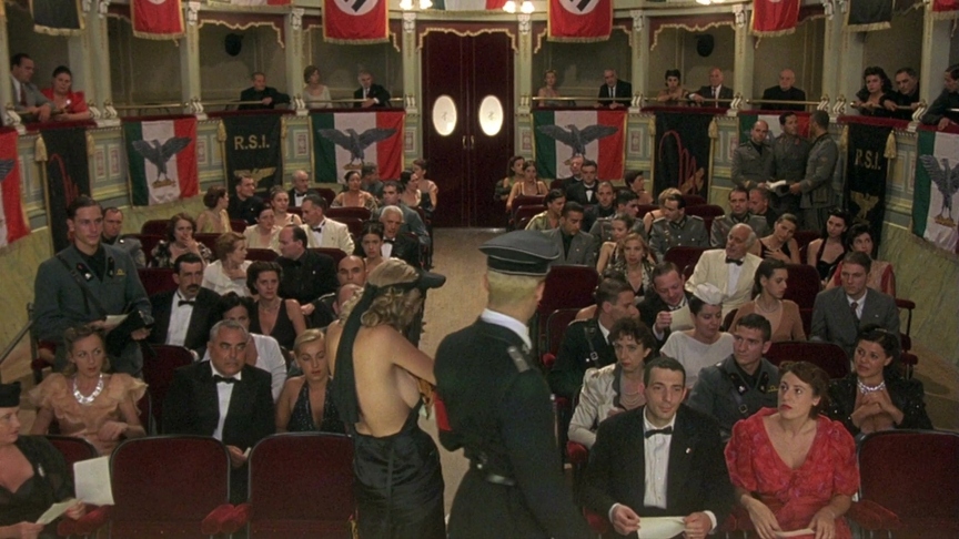 Giulia De Gresy in lingerie Giulia De Gresy in lingerie