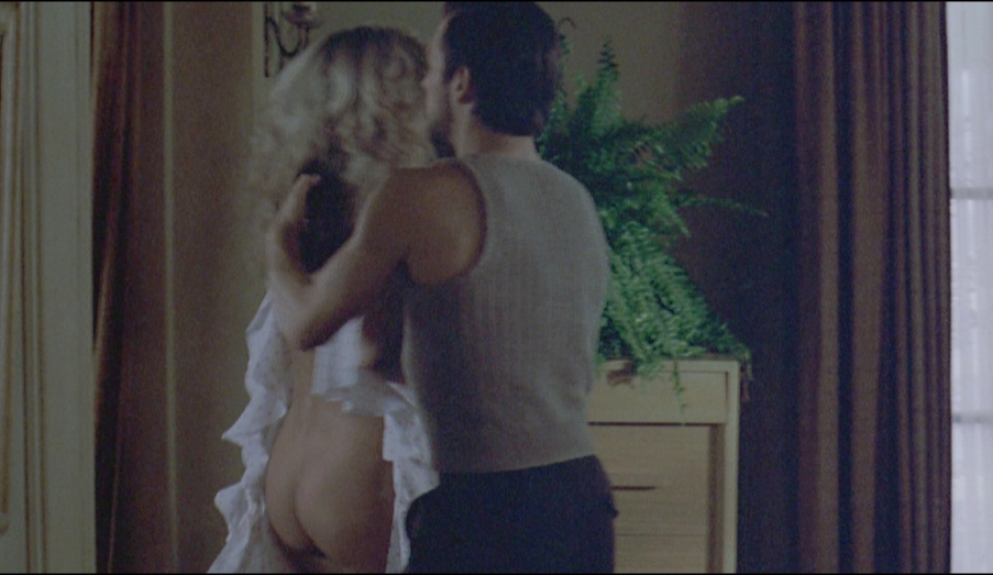 Greta Blackburn in a skirt Greta Blackburn in a skirt