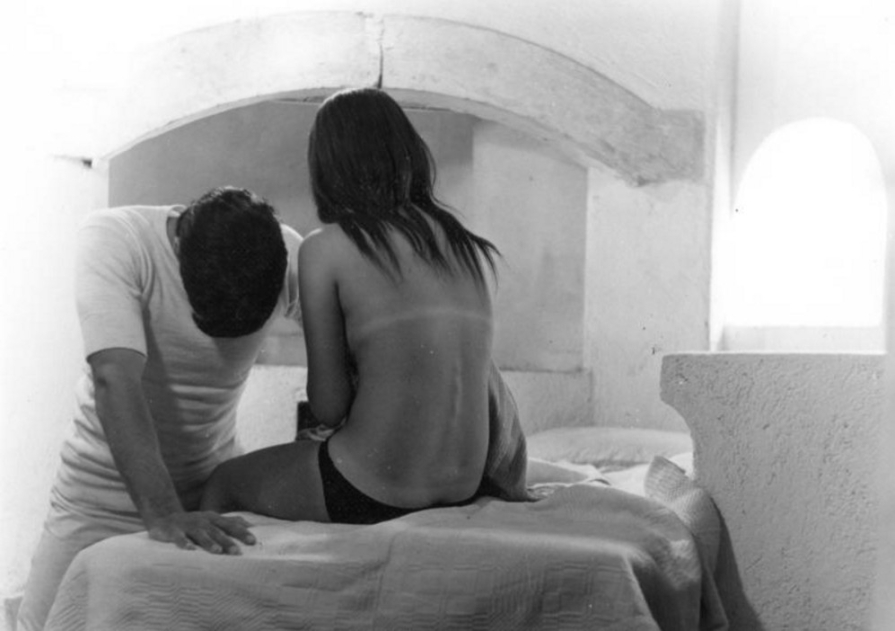 Hara Angelousi no panties 45 Hara Angelousi no panties 45