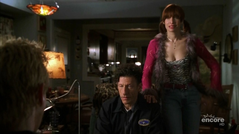 Illeana Douglas buttocks are visible Illeana Douglas buttocks are visible