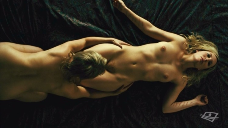 Isabelle Blais intimate photos 22