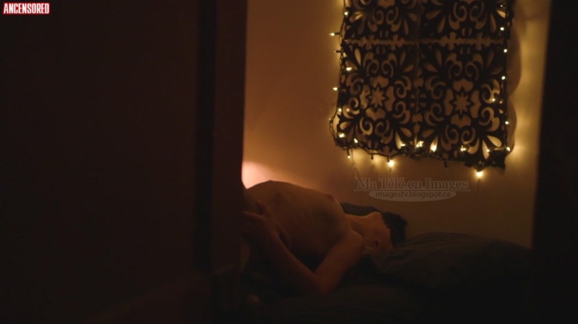 Isabelle Giroux legs 37