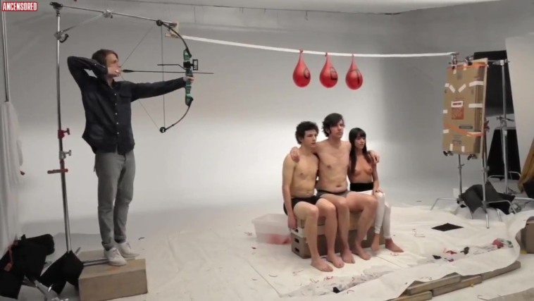 Jessica Walsh breasts 96 Jessica Walsh breasts 96