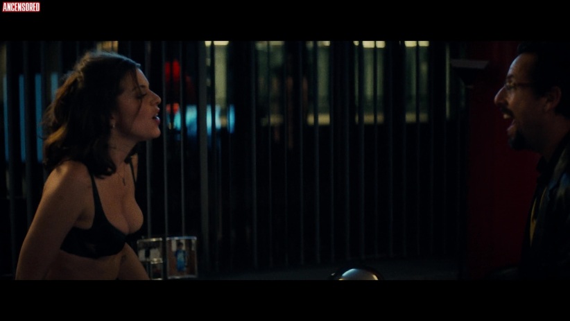 Julia Fox no panties Julia Fox no panties