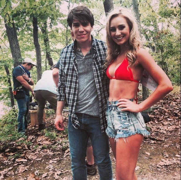 Julie Ann Dawson photos between the legs Julie Ann Dawson photos between the legs