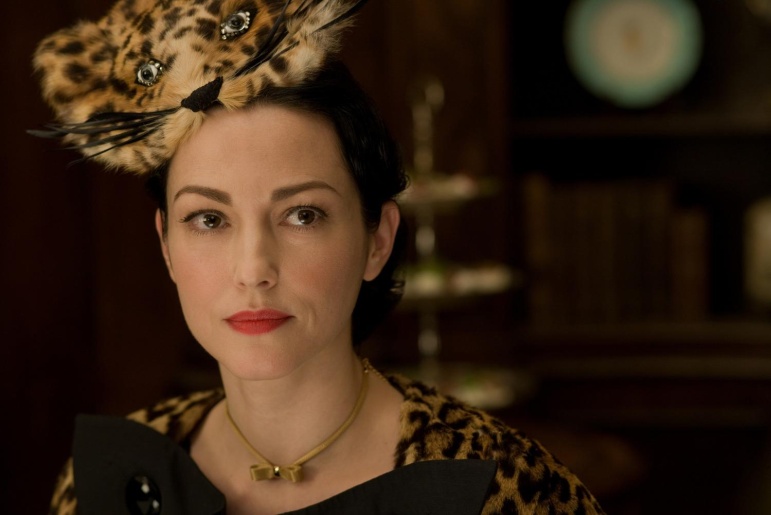 Julie Dreyfus photos between the legs Julie Dreyfus photos between the legs