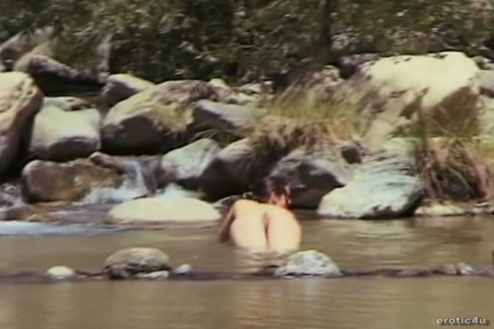 Juliet Cariaga buttocks are visible 44