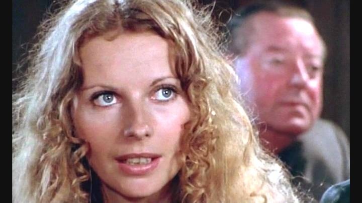 Laura Bertram pantyhose Laura Bertram pantyhose