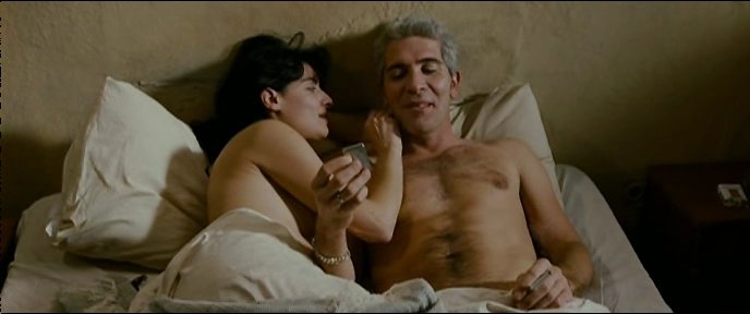 Ledicia Sola young 60