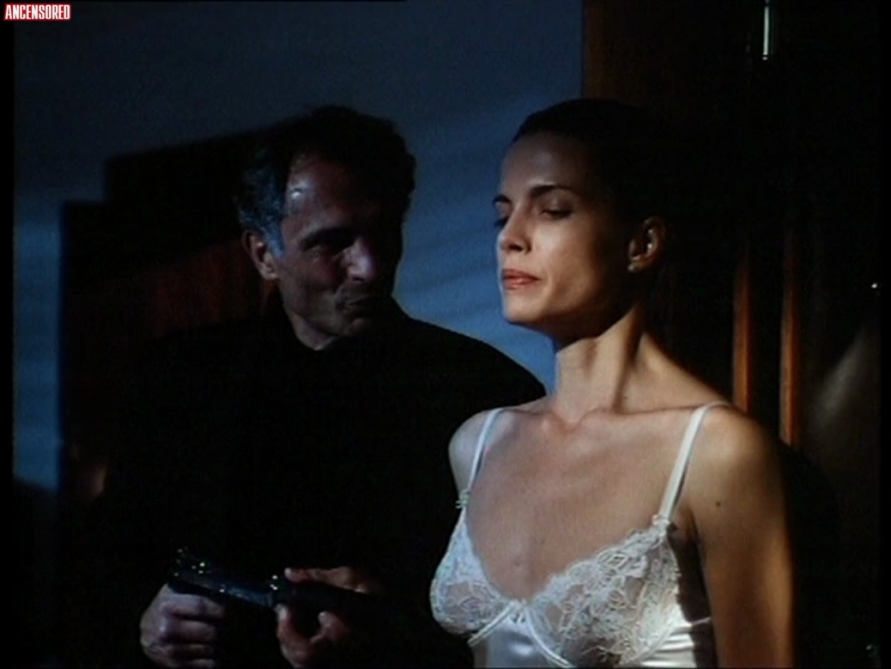 Leslie Hardy boobs are visible Leslie Hardy boobs are visible