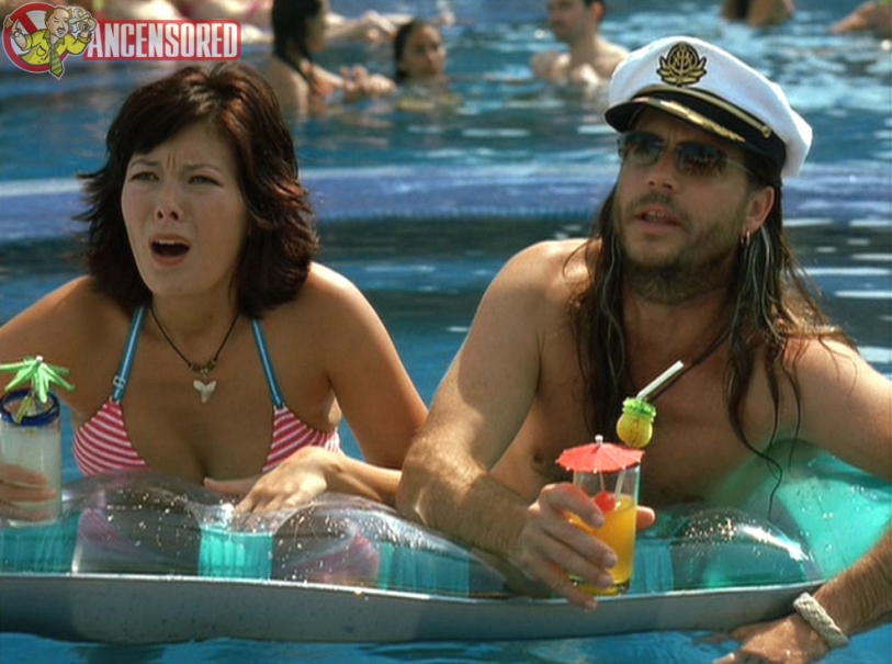 Lindsay Price exposed ass